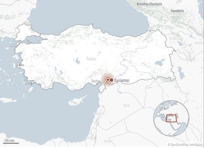 Powerful 7.8 quake knocks down buildings in Turkey, Syria