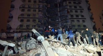 Major quake kills more than 100 across Turkey, Syria