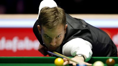 Ali Carter ends seven-year ranking title drought in Berlin with inspiration from a Whitney Houston song