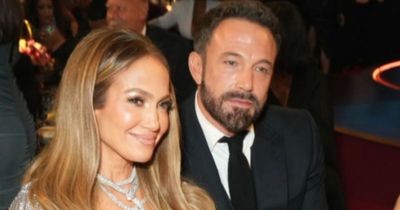 'Bored' Ben Affleck spotted at Grammys with JLo as viewers left in hysterics