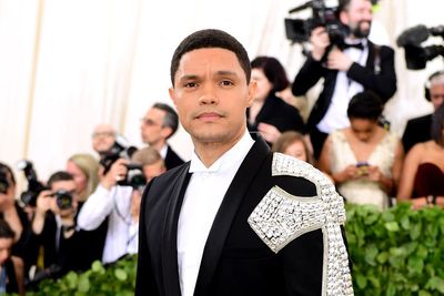 Trevor Noah jokes about Harry at 2023 Grammys