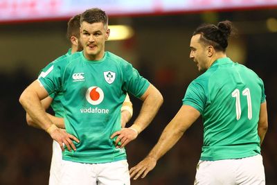 Andy Farrell insists Ireland have no doubts over veteran Johnny Sexton