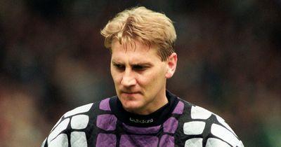 Ex-Rangers and Motherwell keeper Billy Thomson passes away aged 64