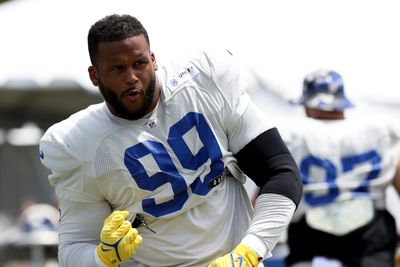 Aaron Donald isn’t a top-5 defender of all time, according to Lawrence Taylor