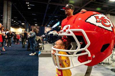 First look at Chiefs’ Super Bowl LVII helmet decals