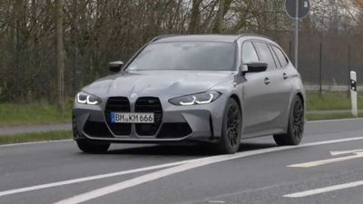 See How Fast A BMW M3 Touring Can Go On The Autobahn