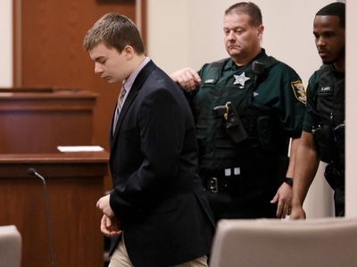 Florida teen pleads guilty to fatally stabbing classmate