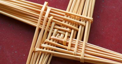 Athiest Ireland say schools encouraging children to make St Brigid's crosses is not 'appropriate'