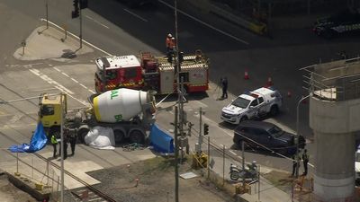 Death of 22-year-old cyclist in West Melbourne prompts calls for left turn ban at intersection