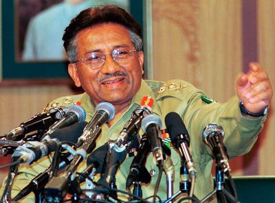 Officials: Plane carrying Musharraf's body lands in Pakistan