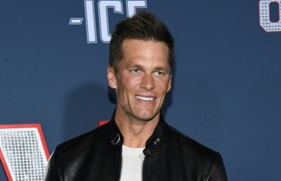 Brady says he won't start as NFL TV analyst until 2024 season