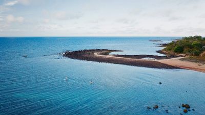 Fatal East Arnhem Land helicopter crash likely occurred after dark despite not being 'equipped for night flight', according to ATSB