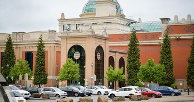 Police issue update after Trafford Centre shoppers warned of car thefts
