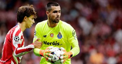 Chelsea set for Manchester United goalkeeper transfer battle amid Kepa Arrizabalaga decision