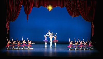 Les Ballets Trockadero de Monte Carlo is serious when it comes to putting humerous spin on classical dance