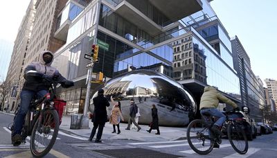 NYC’s ‘Bean’ is roasted: Big Apple’s Cloud Gate doesn’t measure up