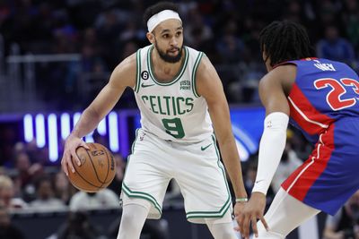 Celtics at Pistons: Boston fends off Detroit on the road 111-99