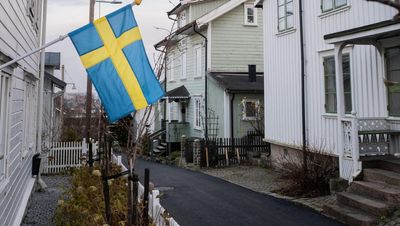 Sweden’s house prices and currency sink as interest rates spike