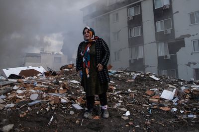 Turkey earthquake – latest: Baby born in rubble as death toll passes 7,900