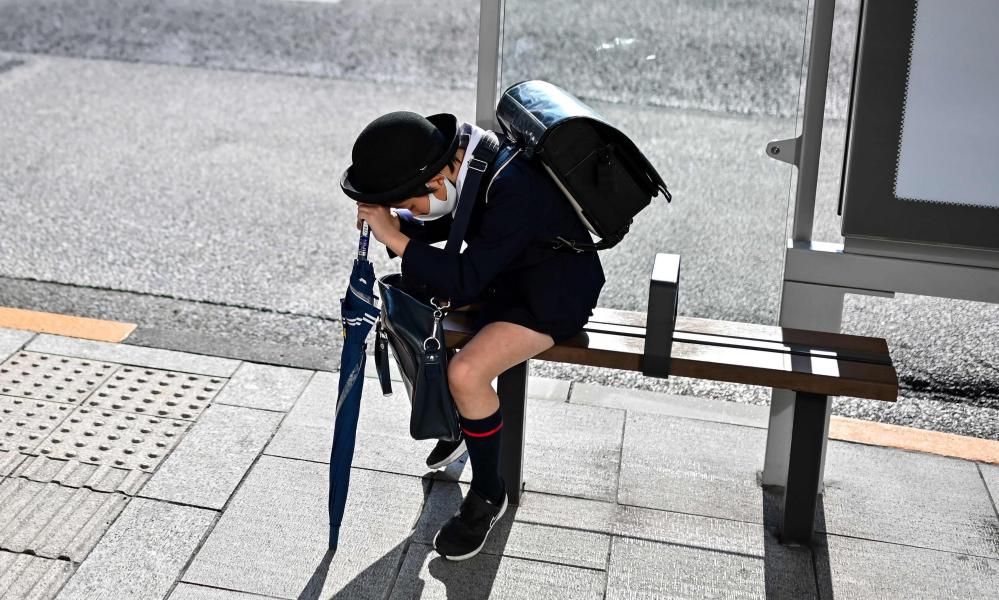 Oldschool backpacks too heavy, Japan’s pupils complain
