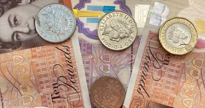 Universal Credit claimants could be owed £500 extra cash