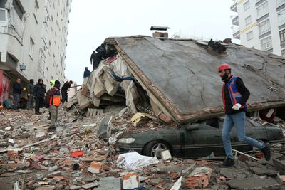 Death toll rises above 5,000 after Turkey, Syria earthquakes