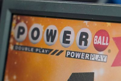 Lucky player in Washington wins $747 million Powerball prize