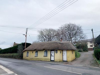 Now that’s downsizing! Yours for just £70,000, Britain’s shortest house