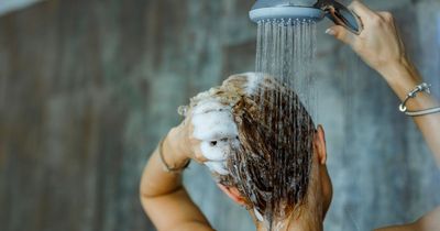 Expert busts shampoo myth that can make hair look 'lank' and scalp 'smelly'