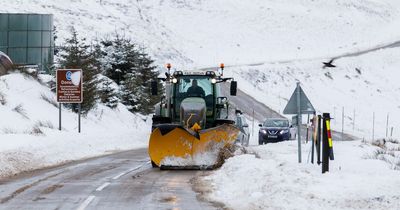 Exact areas -6C snow bomb will hit UK as Met Office also warns of fog and 75mph gales