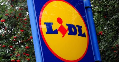 Tesco and Lidl in high court battle over 'yellow circle' Clubcard logo