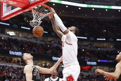 Player grades: Bulls win third-straight on Monday vs. Spurs