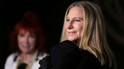 At Last: Streisand Memoir ‘My Name Is Barbra’ Coming Nov. 7