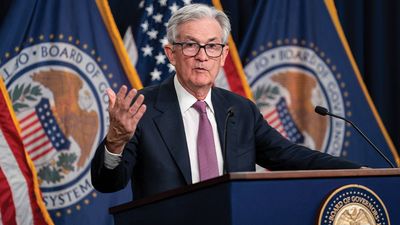 Fed Chair Jerome Powell Sticks To Disinflationary Script; S&P 500 Rises