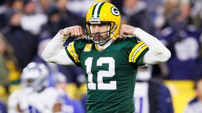 Aaron Rodgers Going on ‘Darkness Retreat’ As He Mulls Future