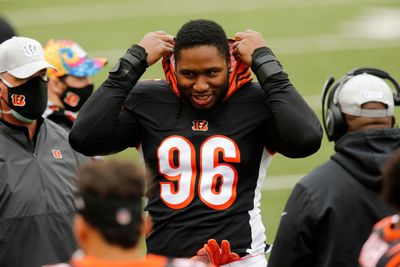 Carlos Dunlap salutes Bengals as he heads to Super Bowl with Chiefs