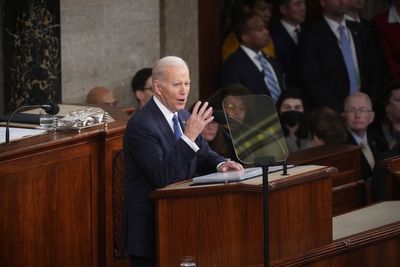 SOTU: Biden sees ‘strongest’ economy, but voters don’t believe him - Roll Call