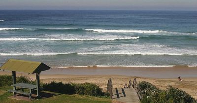 Witnesses tried to save two people who drowned at Frazer Beach