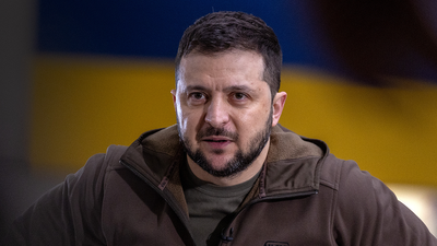 Zelensky visits UK as Sunak promises extra military aid