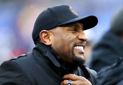 WATCH: Ravens legend Ray Lewis had the time of his life at the 2023 Pro Bowl Games