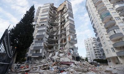 ‘Complete helplessness’: families in Australia wait for news of loved ones after Turkey earthquake