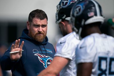 Mike Vrabel sheds light on Tim Kelly’s 2022 role, why he wasn’t promoted in-season