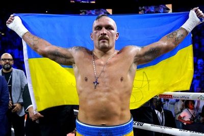 Oleksandr Usyk weighs in on Russian ‘medals of blood’ in Paris 2024 Olympics row