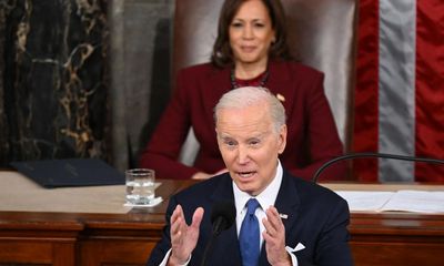 Kamala Harris lauds ‘bold, vibrant’ Biden and attacks Republican ‘theatrics’