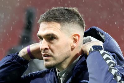 Kyle Lafferty signs for Linfield after Kilmarnock contract terminated on deadline day