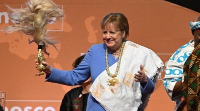 Merkel Receives UNESCO Peace Prize for Welcoming Refugees to Germany