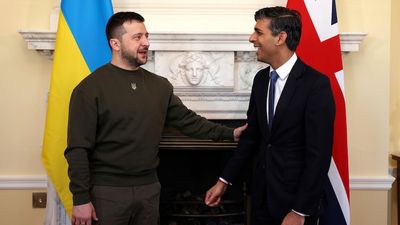 Ukrainian President Zelenskyy visits UK, makes impassioned Westminster speech