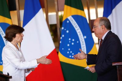 France minister visits Brazil's Lula amid push for better ties post-Bolsonaro