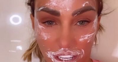 Katie Price gets lip fillers and Botox top-up as bankruptcy hearing pushed back