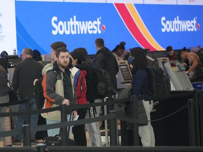 Southwest's COO will tell senators 'we messed up' over the holiday travel meltdown